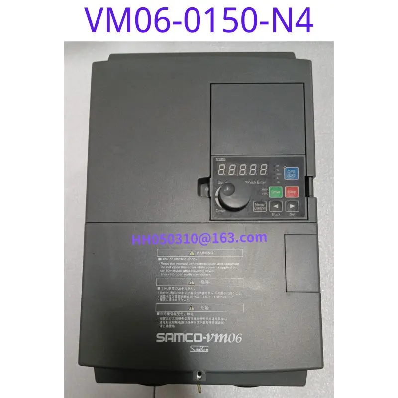 

The function test of the second-hand frequency converter VM06-0150-N4 15KW 380V is OK