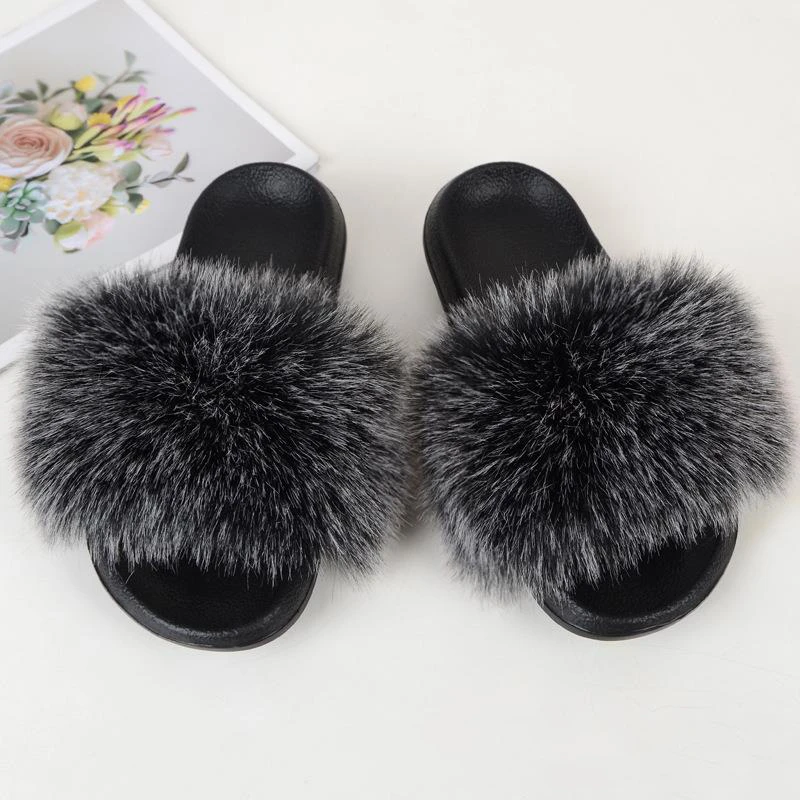 Summer Faux Fur Slides for Women Furry Fake Fur Slippers Outdoor Beach Fluffy Flat EVA Sole Soft Ladies Plush Flip Flops Woman