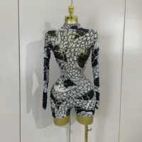 2025 Luxury Sparkly Diamonds Shell Long Sleeve Stretch Bodysuits Women Evening Birthday Party Sexy Nightclub DJ Stage Costumes