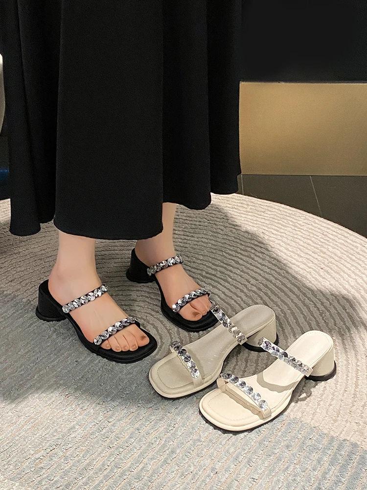 

Женские шлепанцы на квадратном каблуке, открытые туфли без задника, роскошные шлепанцы, мягкие сандалии, модель 2024 года