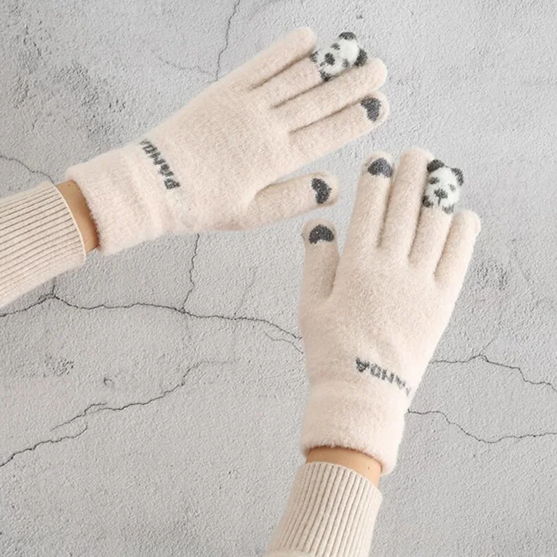 

New women Fashion bear love Printing Gloves Mobile Phone Touch screen Knitted Gloves Winter Thick Warm girl Soft Fluffy Gloves