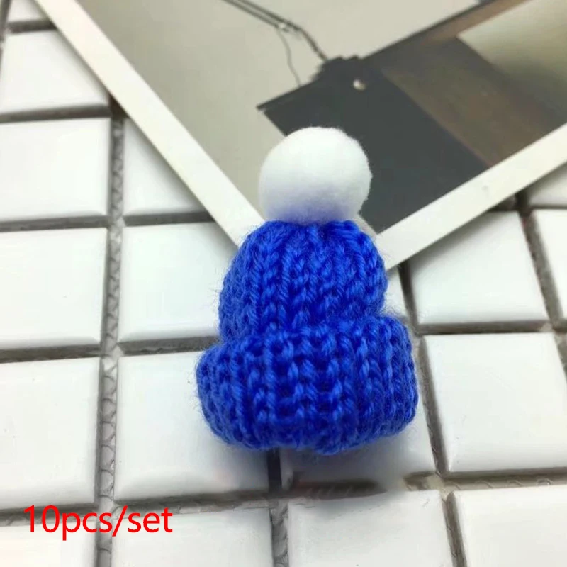 Christmas beanie hat 10Pcs Mini Christmas Knitting Hats Santa DIY Crafts Party Small Knit Cap Bottle Cover Snowman Beanie Hat Xmas New Year Decor