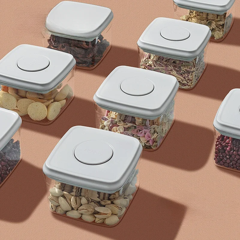 Ankou Kitchen Use Waterproof Food Grade One Button Press Snack Nice Clear Food Storage Containers with Airtight Lids 5 PCS Set