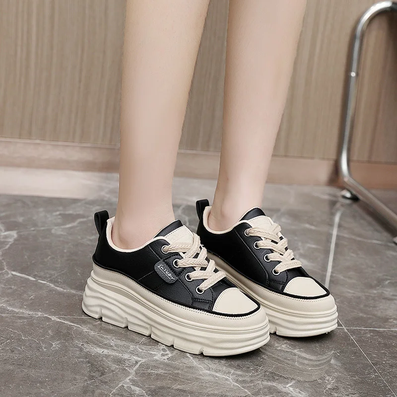 Board Shoes Ladies Spring and Summer New Small White Shoes Anti-slip Wear-resistant Casual Thick Soles Increase
