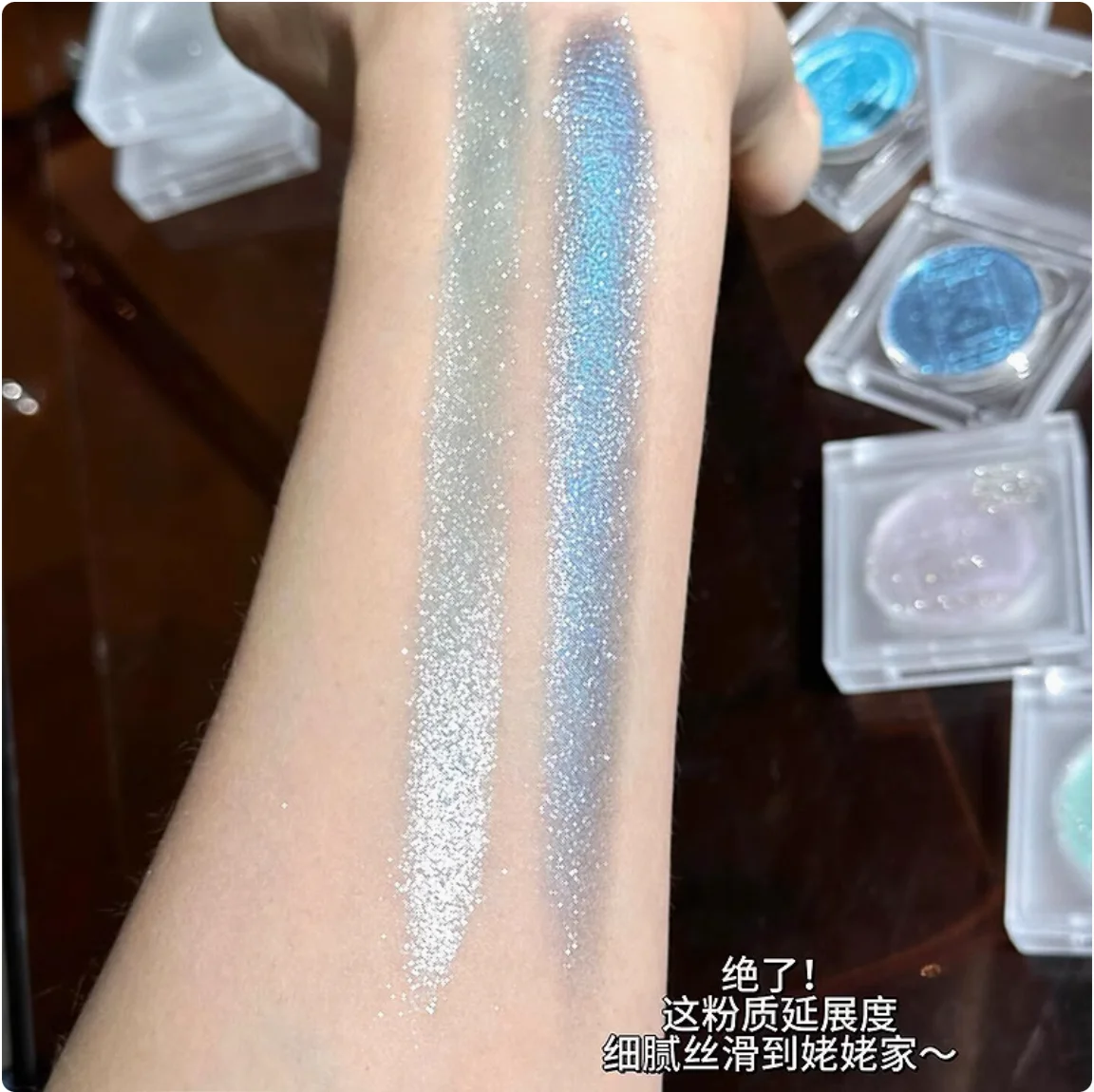 LEEMEMBER Eye Shadow MOMO Dream Core Series Monochrome Eyeshadow Pearlescent Fine Makeup Cosmetics