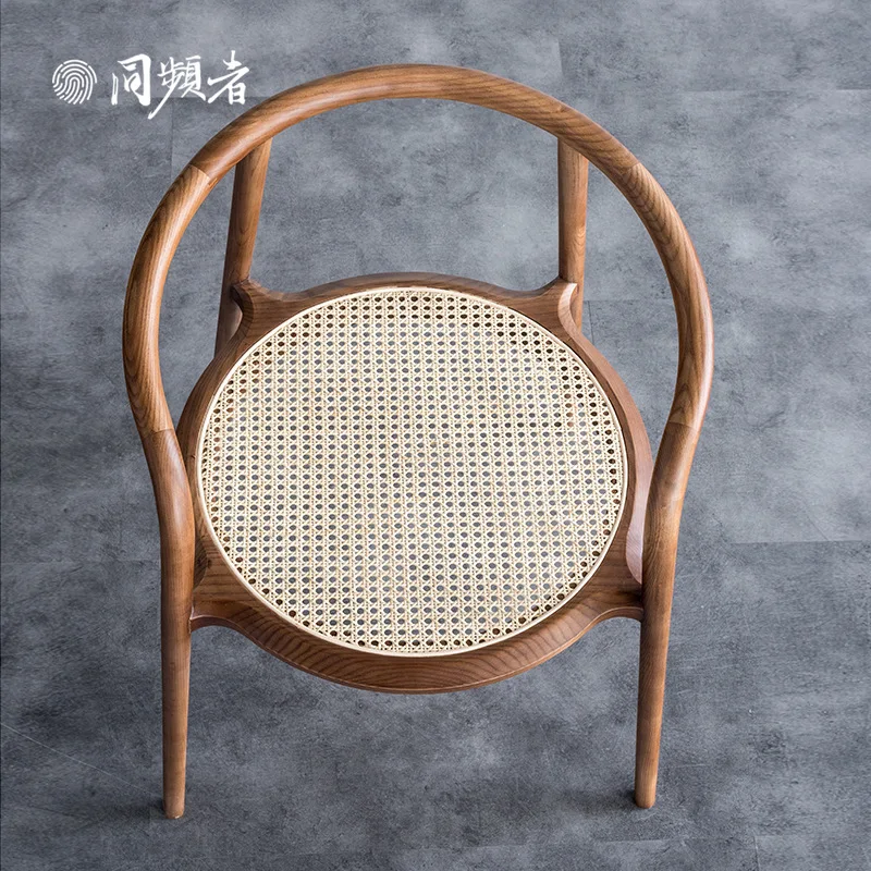 

Nordic Solid Wood Balcony Courtyard Study Single Round Chair Armrest Backrest Leisure Chinese Ancient Rattan Woven Chair