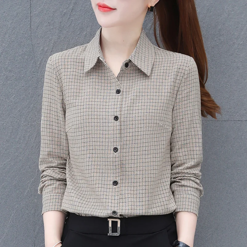 Autumn New Middle-Aged Mother Long Sleeved Cardigan Top Women'S Fashion Versatile Casual High-Quality Slimming Plaid Shirt