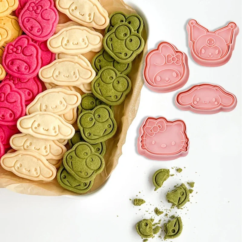 

4pcs/Set Cute Animals Cookie Cutters and Stamps Cartoon Fondant Biscuit Embosser Baking Accessories and Tools Kitchen Accessory