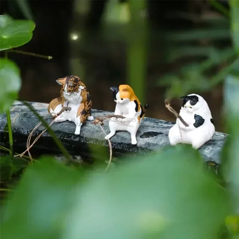 Garden Ornament Outdoor Garden Pool Micro-Landscape Aquarium Crafts Decoration 1Pcs Fishing Cat Resin Figure Statue Sitting Cat
