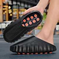 Nouvelles sandales d'été Baotou pour hommes et femmes, chaussures de plage antidérapantes, chaussures aquatiques d'extérieur, pantoufles pour hommes 2