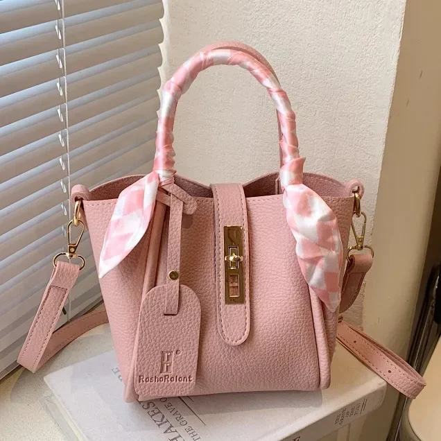 

Fashion New Mini Bag Ladies Shoulder Messenger Bag Simple and Versatile Portable Bucket Bag شنط