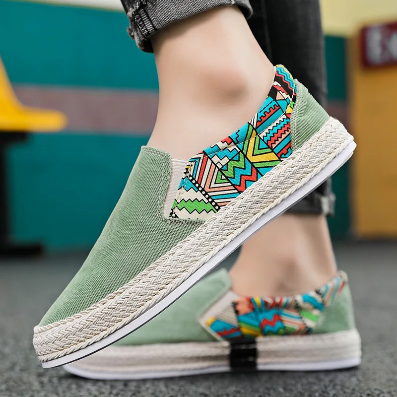 2024 New Trendy Men's Shoes Sneakers Slip-on Casual Cloth Shoes Summer Low-top Corduroy Shoes Fisherman's Shoes Chaussure Homme 3
