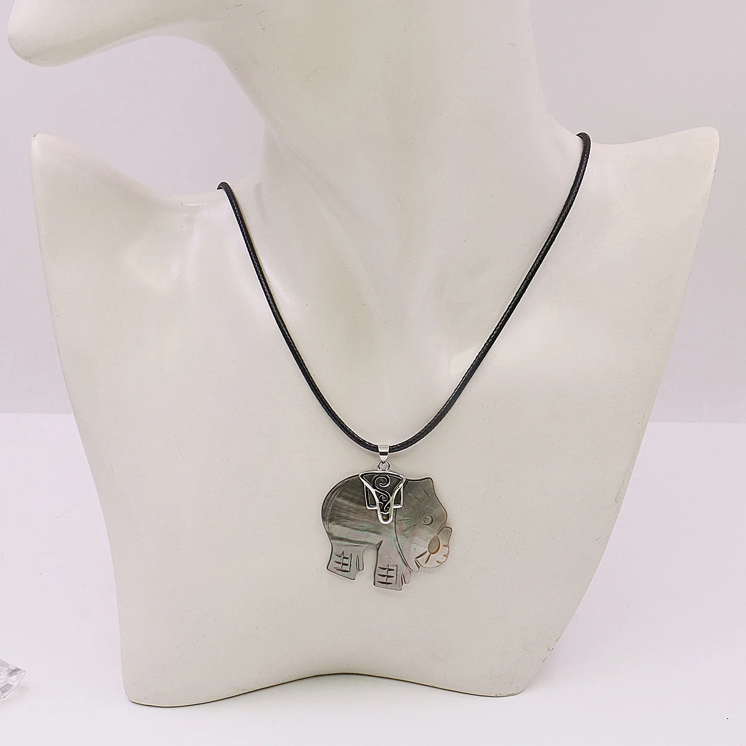 56x35mm Natural Shell Pendant,Elephant Shape Lucky Necklace/Pendant,Jewelry Making/Design,Unisex Gift,Personalized Pendant