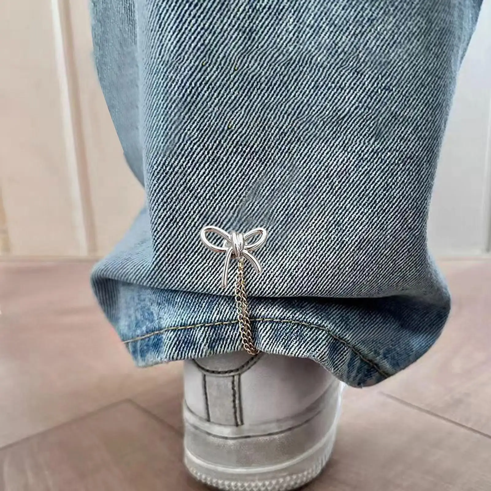 Magnetic Clothing Clips Metal Magnetic Button Clips With Chain Decorative Clothespin Clothing Accessories For Daily Commuting