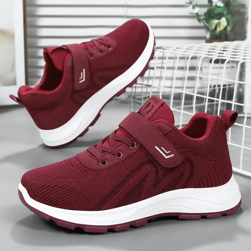 

Women's Sports Shoes Running Shoes Ladies Breathable Sneakers Summer Light Mesh Outdoor Non-slip Leisure Lace Up Training Shoes