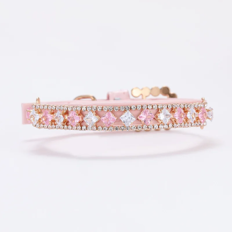 Rhinestones Dog Collar Luxury Designer Pearl Cat Necklace Adjustable Neck Strap Bling Diamond Collar Cat Puppy Accessories