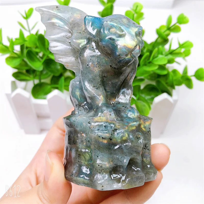 

Natural Labradorite Crystal Gargoyle Hand Carved Polished Quartz Statue Healing Gemstones Crafts For Home Decorations 1pcs