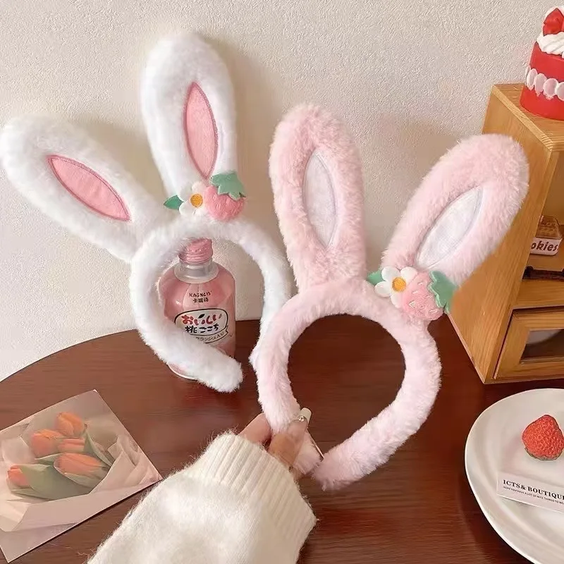 새로운 귀여운 플러시 헤어밴드, 리본과 토끼 귀, 섬세한 레이스 트림. 부드럽고 피부 친화적이며, 머리카락 손상 없음. 세안에 적합