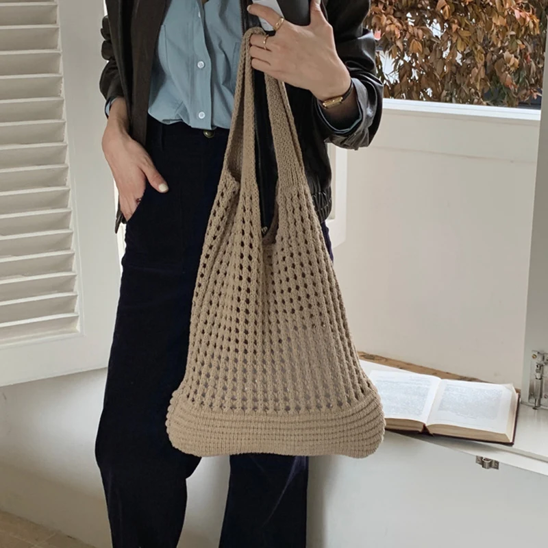 New Beach Bag Versatile Fashion Trendy Crochet Knitted Shoulder Bag Travel Handbag for Women Hollow Out Shopper Tote