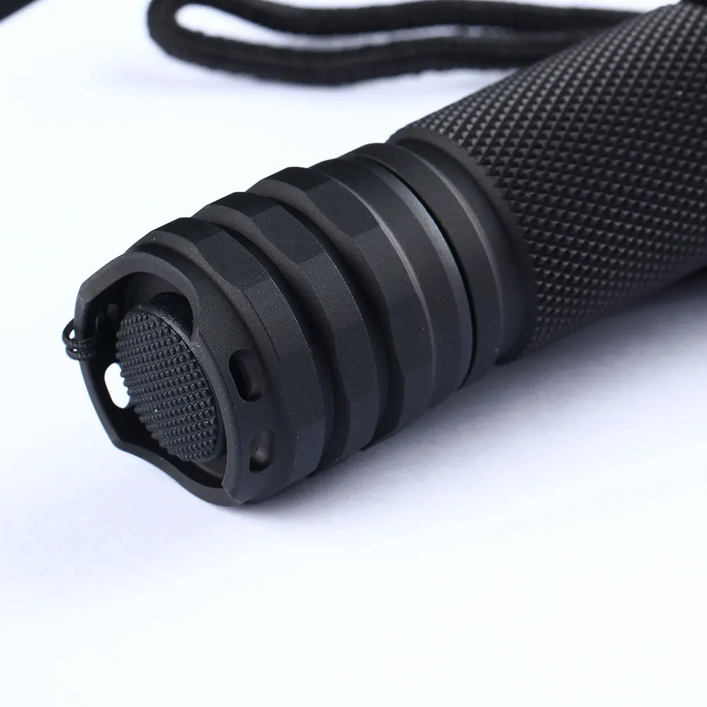 Convoy C8 + KW CULPM1.TG ,18650 손전등