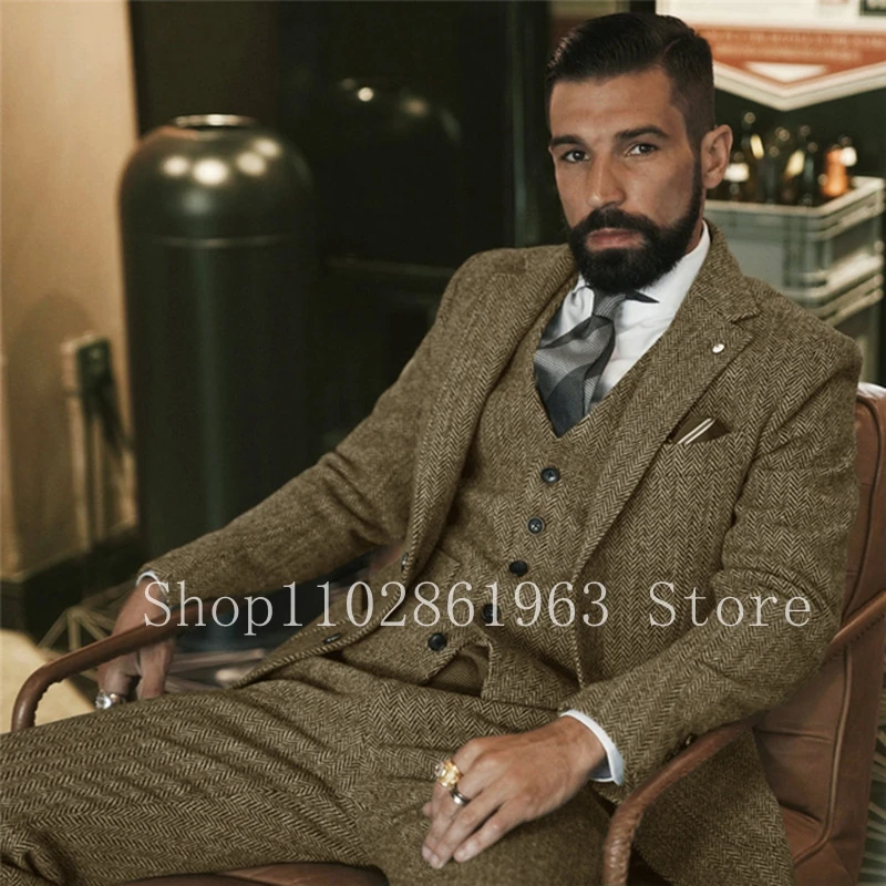 Navy Blue Herringbone Tweed Men Suits Notched Lapel Two Buttons 3 Pieces Formal Best Men Tuexdos For Wedding Trajes De Hombre