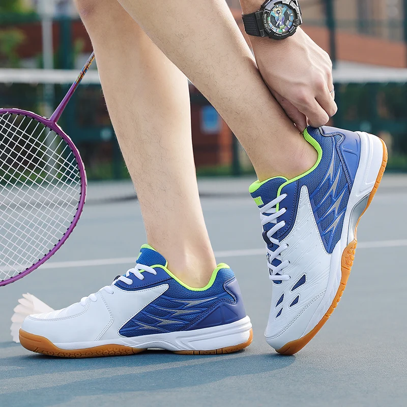 Men's Professional Badminton Shoes Outdoor Fitness Volleyball Sports Shoes Men's Large Lightweight Table Tennis Shoes