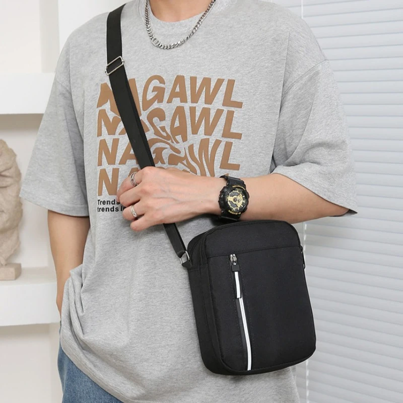 Large Capacity Crossbody Bag For Men Durable Casual Nylon Waterproof Handbag Messenger Bag Travel Male Fashion Shoulder Bag