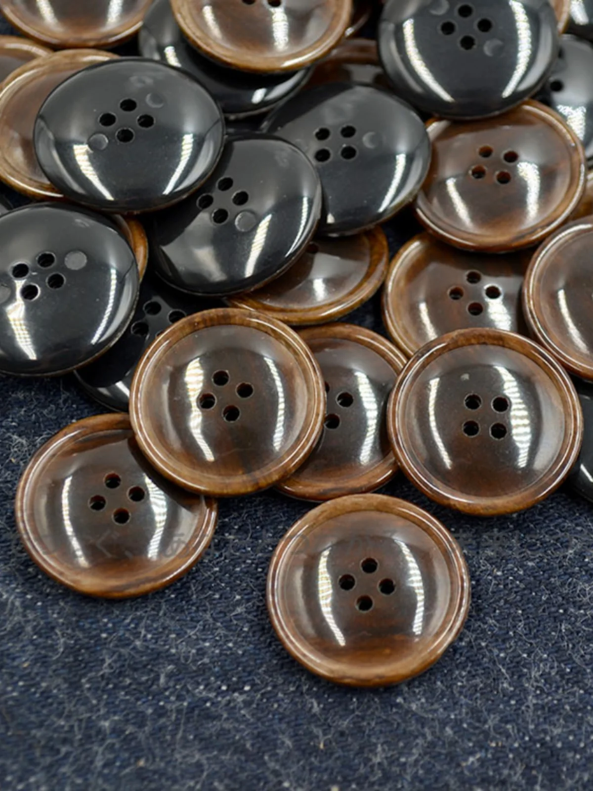 

Button Imported From Japan SCOTCH Imitation Cow Horn Urea Button Resin Button Shirt Sweater Children's