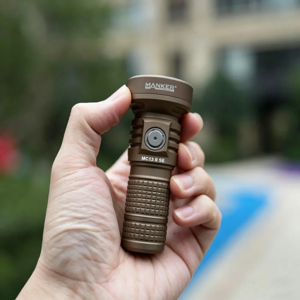Manker MC13 II SE EDC 손전등 4500 루멘 토치 라이트