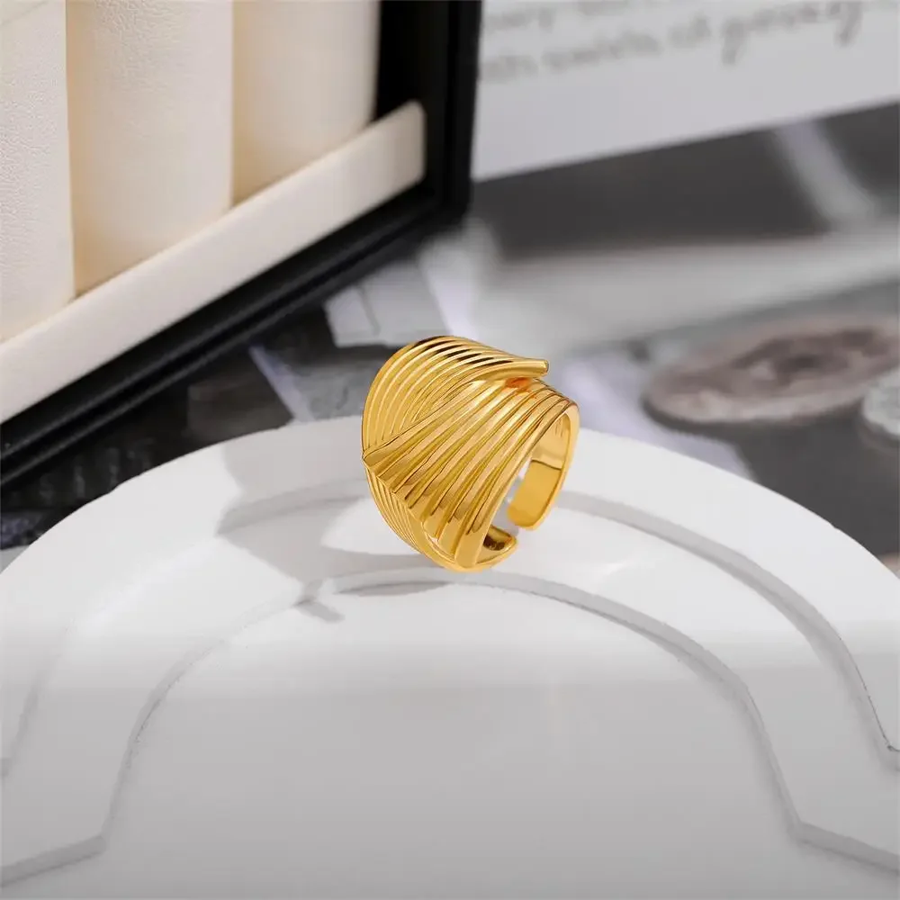 Vintage Wide Striped Textured Knot Rings Polished Anti Allergic Metal Irregular Finger Ring Aestethic Waterproof Jewelry Anillos
