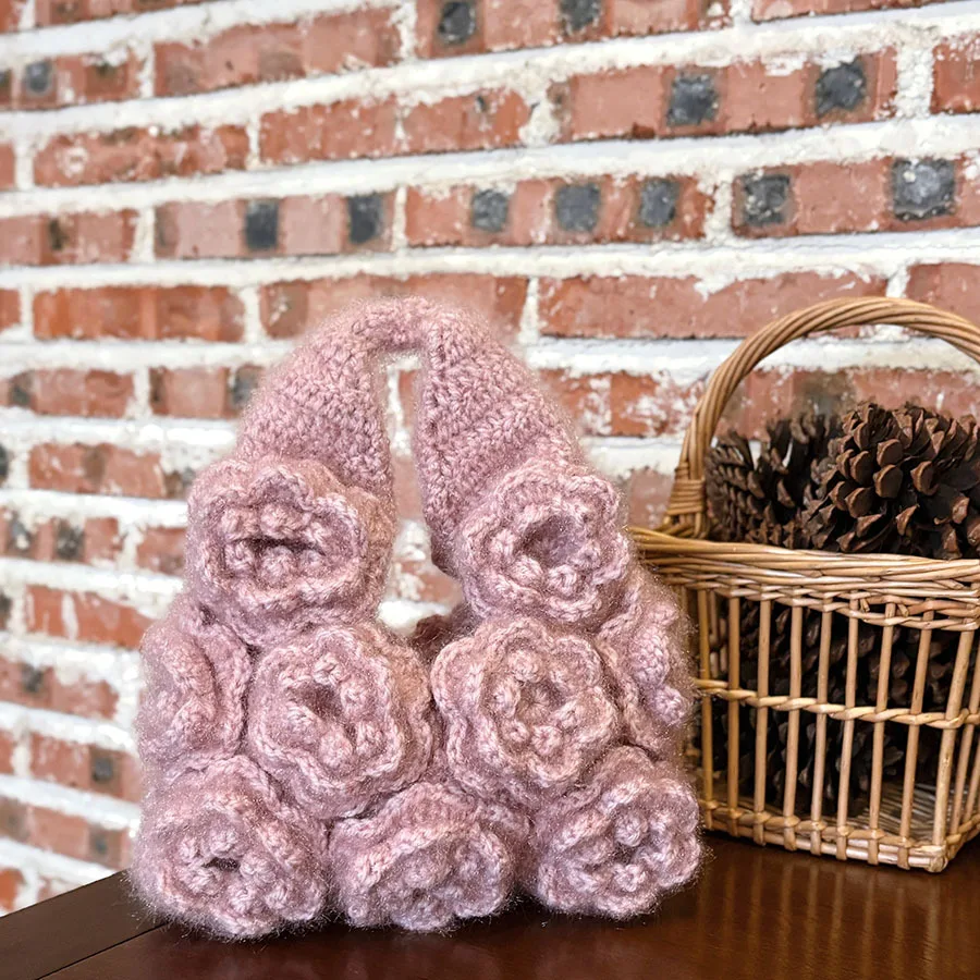 Women's Hollow Woven Shoulder Bags Braided Bag small Tote Bag Lazy Style Knitted Hollow Flower Summer Mesh Beach Bag