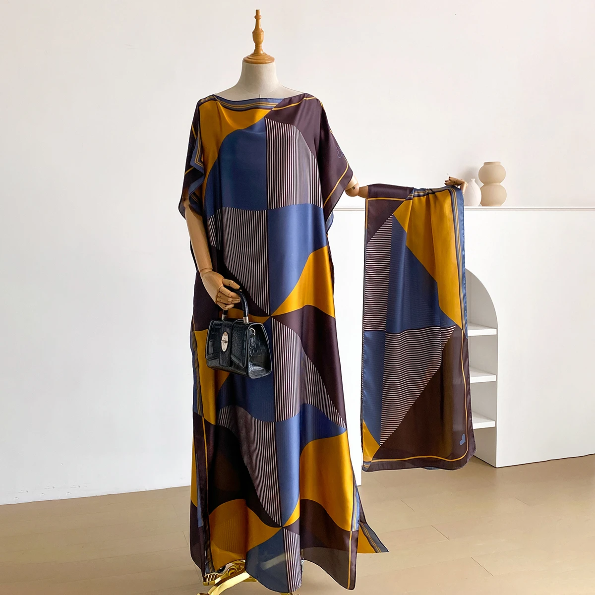 2025 NEW Fashion Summer Dress With Big Scarf Dubai Turkey Kaftan Muslim Loose Abaya Women African Casual Print Shawl Robe