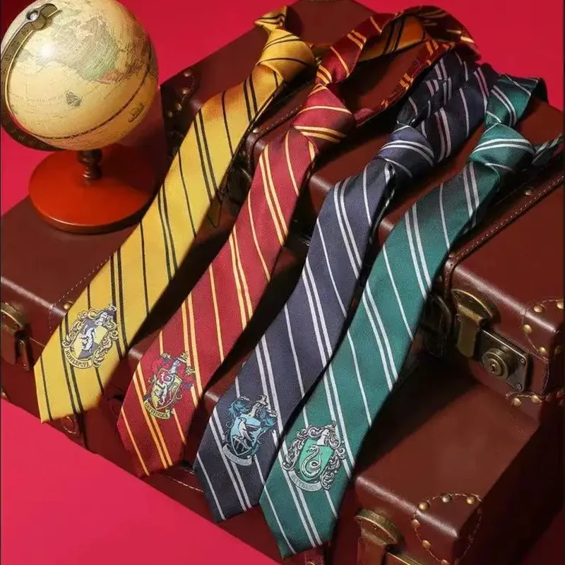 Arries Potters Tie Anime Gryffindor Slytherin Wizardry School Badge Striped Tie Halloween Cosplay Accessori Di Abbigliamento Puntelli