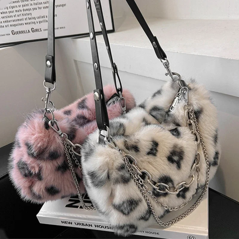 

Fashion leopard print otter rabbit fur handbag autumn and winter women's bag 2023 new chain foreign style diagonal bag plush bag