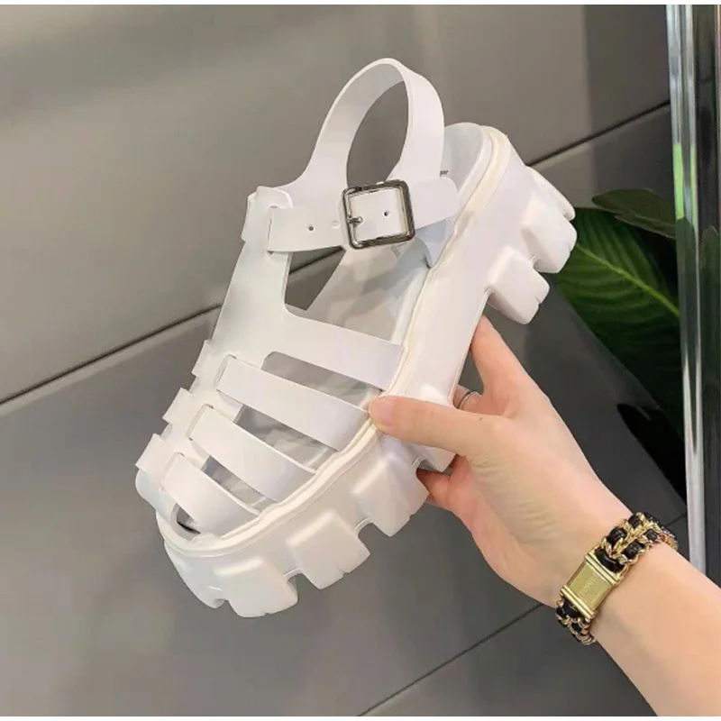 Women's Summer Sandals Hollow Flat Platform Closed Toe Buckle Strap Female Shoes Anti-slip Outdoor Beach Ladies Shoe 2022 New