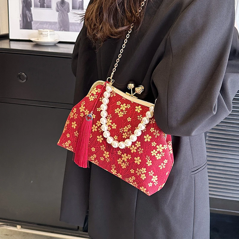 Designer Small Shoulder Bag Fashion Floral Women Evening Bag Satchel Vintage Clip Crossbody Purse Luxury Pearl Chain Handbag
