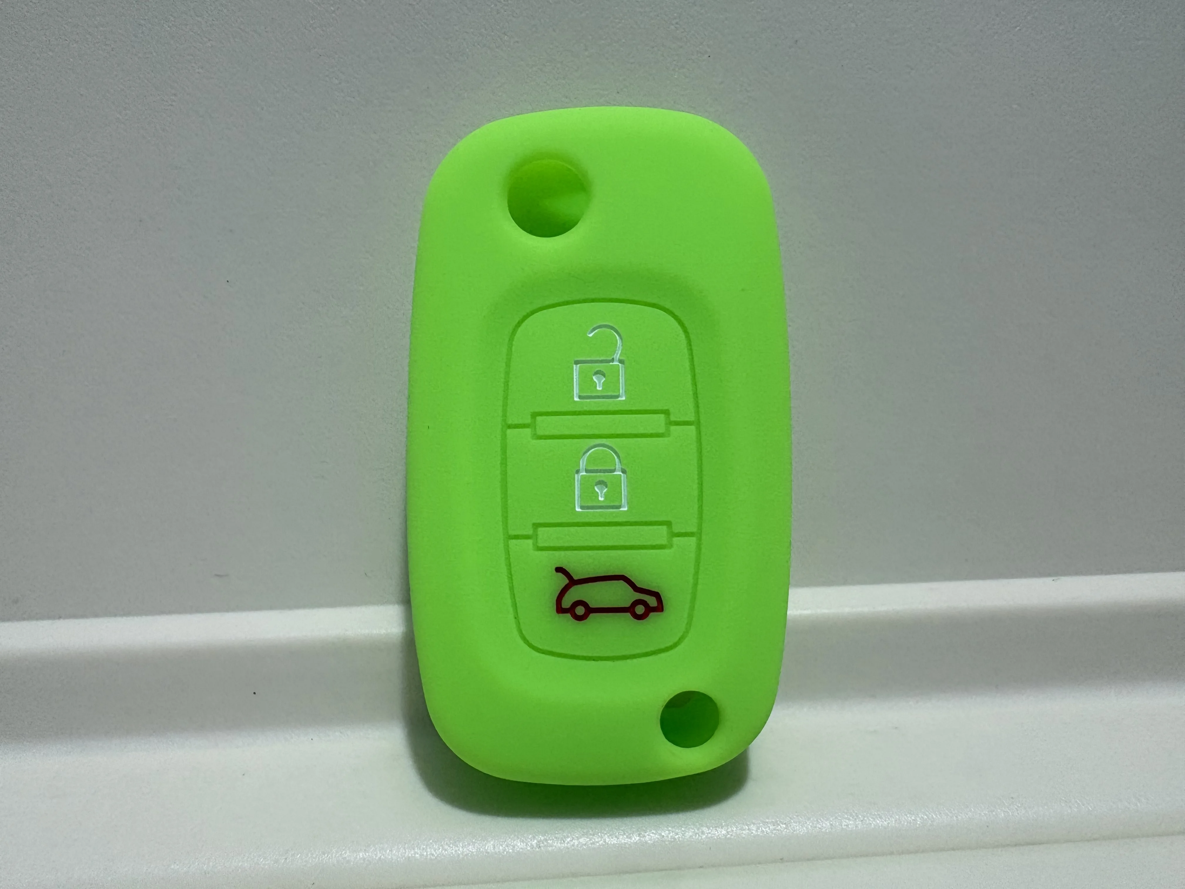 Silicone Rubber 3-Button Car Key Case Cover