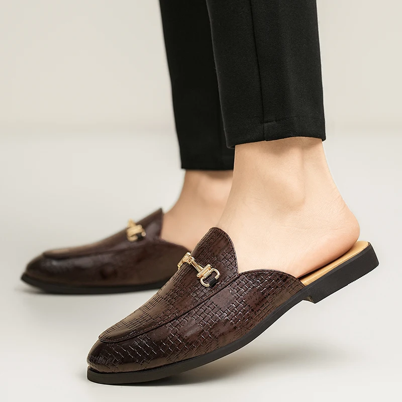 Casual men's half slippers Classic retro flat bottomed style Outdoor Leisure Party And daily life Walking Black leather shoes