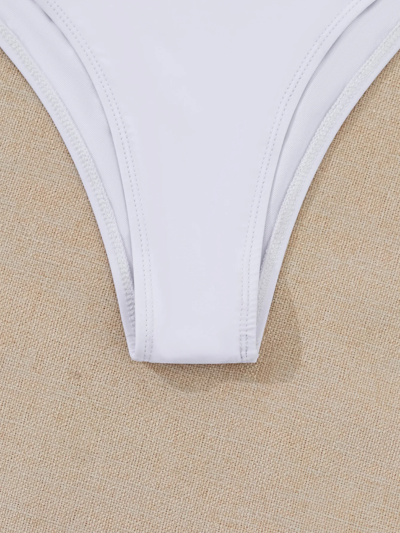 Damen Dreiteiliger Badeanzug Sexy Bikini Weiße Bademode Feminine Strandkleidung Halfter-Badeanzug für Frauen Dropshipping – Detail 8