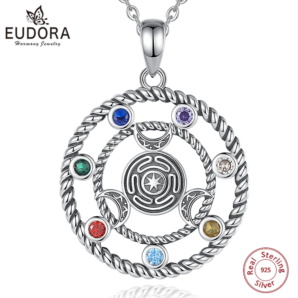 Collana con ciondolo in argento sterling a forma di chakra e triplo