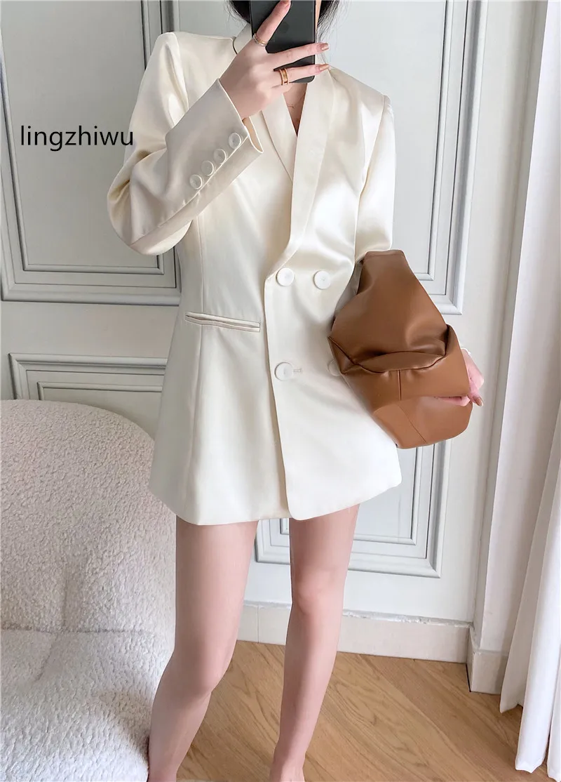 

lingzhiwu Brief Blazer Acetate Satin Top Exquisite Outerwear Spring Influencer Coat Padded Shoulder New Arrival