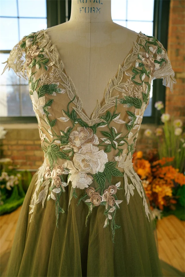 green emerald velvet dress Floral Embroidery Mesh A-line Wedding Gown Long Side Drapes GLGL3428 main image 0