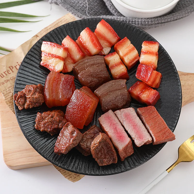 Artificial Steak Keychain Photography Prop and Kitchen Ornament Simulation Decor
