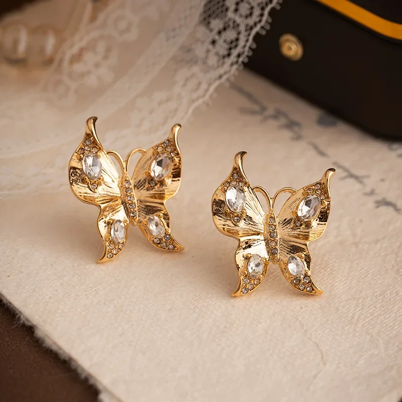 

Light luxury fashion vintage butterfly earrings for women