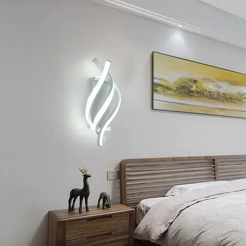 Modern LED Wall Light Curved Spiral Wall Sconce Lamp for Living Room Bedroom Bedside Aisle Home Decor Indoor Lighting Fixtures