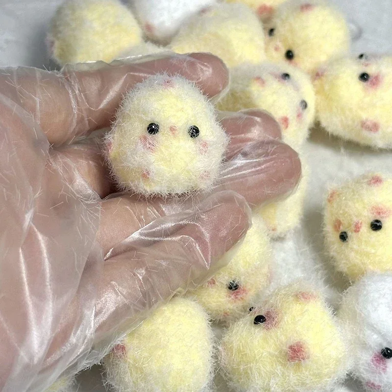 QQ Play Chick Pinch Music Decoration Send Girlfriends Baby Pendant Slow Rebound Decompression Toys TPR Soft Mini Chicken 2