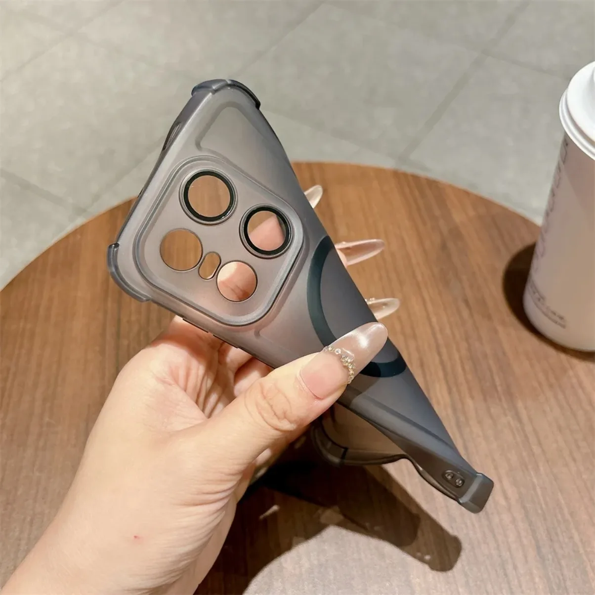 Matte Translucent Frosted Shockproof Magnetic Phone Case with Lens Protector