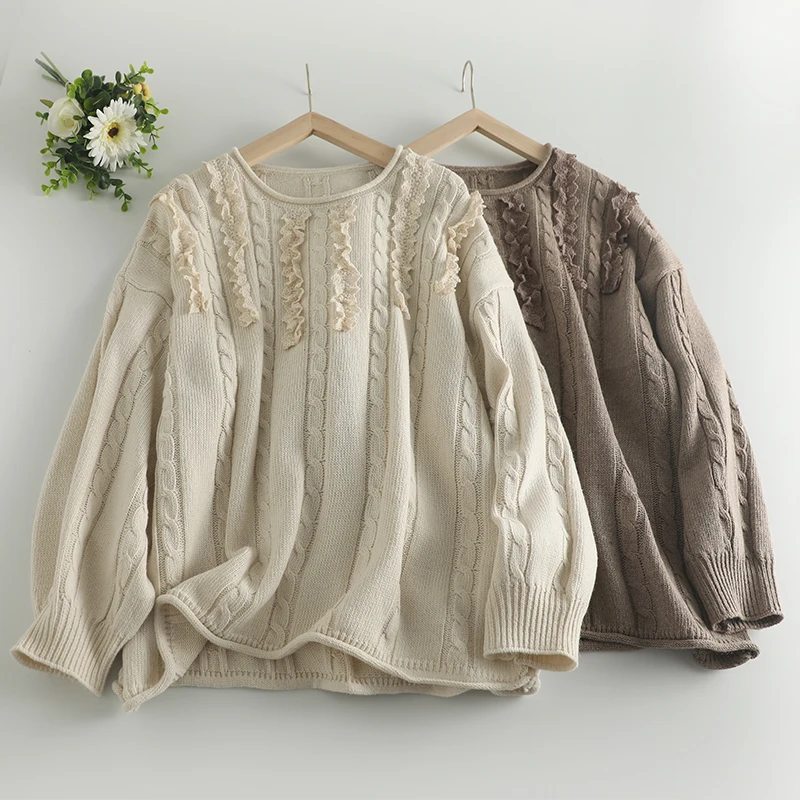 

Autumn Sweet Lace Spliced Sweater Women Round Neck Long Sleeve Sweater 23C217
