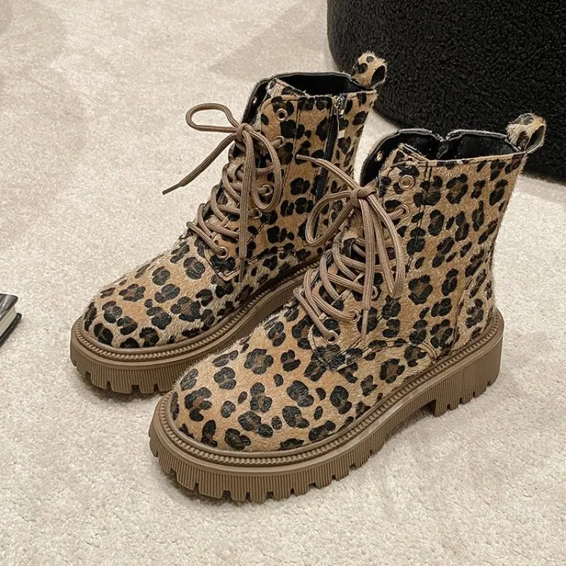 NEW Winter Boots Fur Ladies Snow Boots Real Sheepskin Wool Low-cut Warm Fur Shoes Man and Women Winter Short Fashion