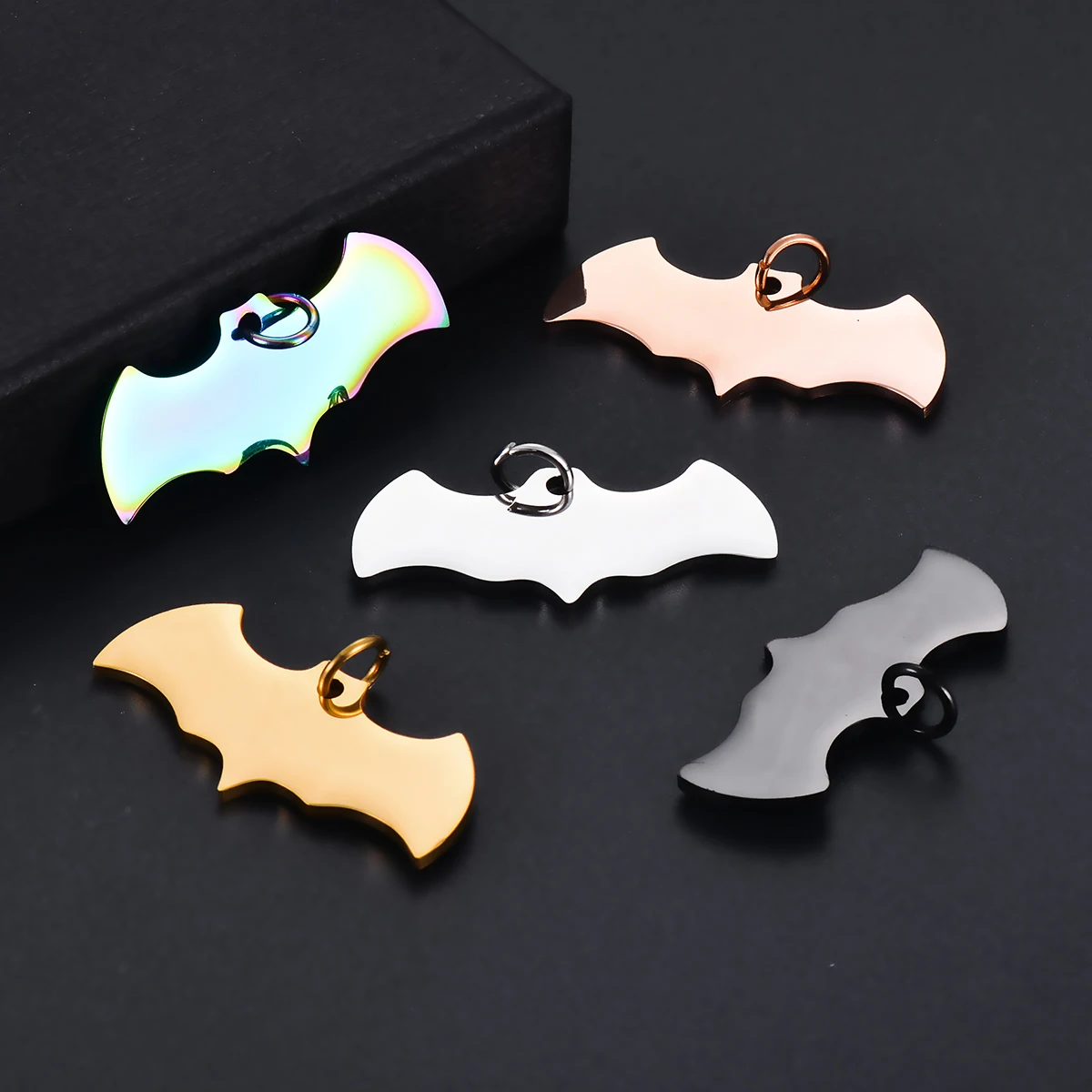 5PCS Stainless Steel Bat Blank Pendants Metal Polished Dangle Animal ID Charms for DIY Halloween Party Jewelry Necklace Supplies 5